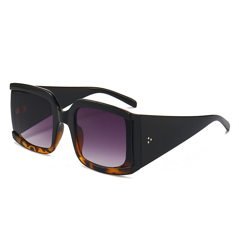 Venta al por mayor Gafas de sol para mujer con montura grande para PC